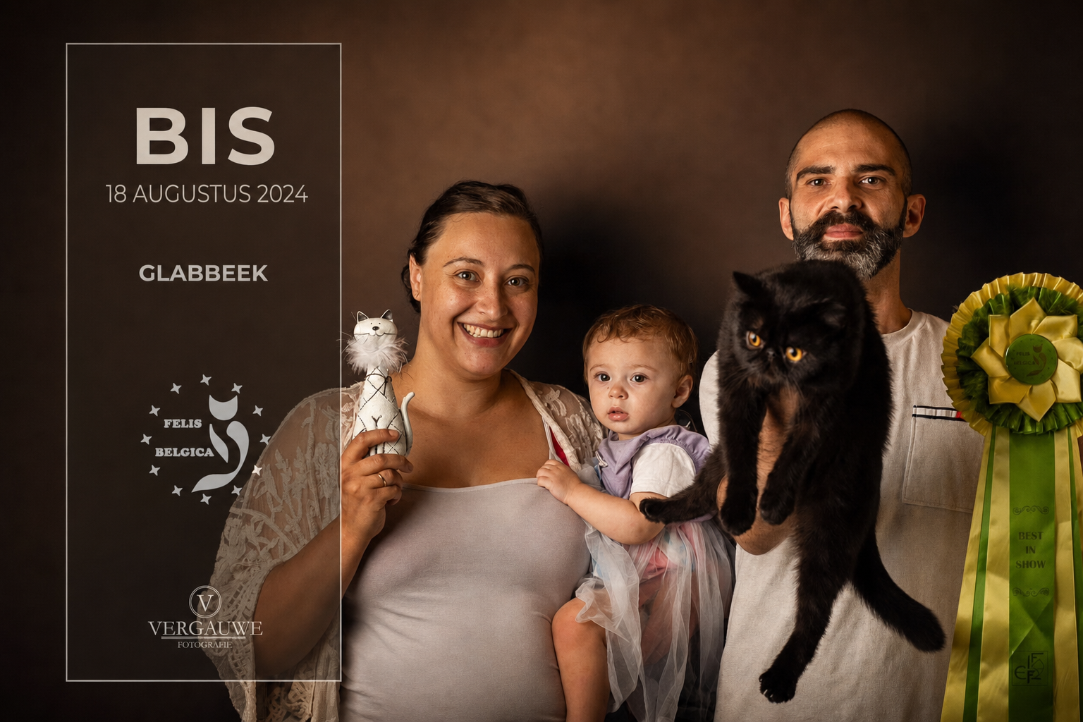 Bewerkte awardfoto met BIS-vermelding en Felis Belgica context